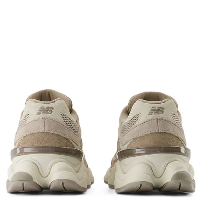9060 "Bisque With Sea Salt"