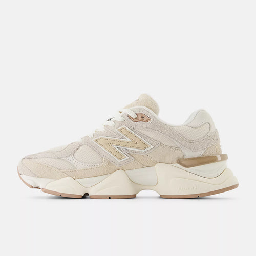 9060 "Bisque With Sea Salt"